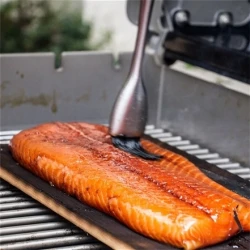 PANETTO DA AFFUMICATURA WEBER® IN CEDRO (CONFEZIONE DI 2 PEZZI) 2